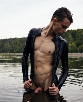 Hairy naked men outdoors-adult gallery