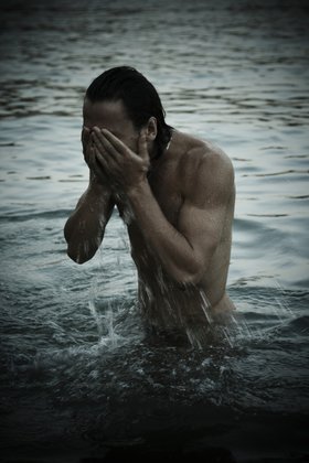 Naked Male Swimmers Shaving